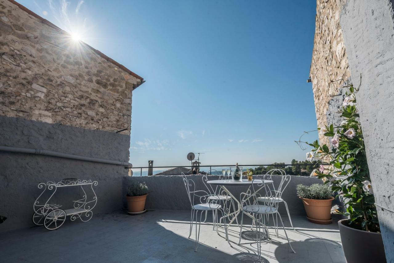 Carpe Diem Tourrettes-sur-Loup Exterior foto